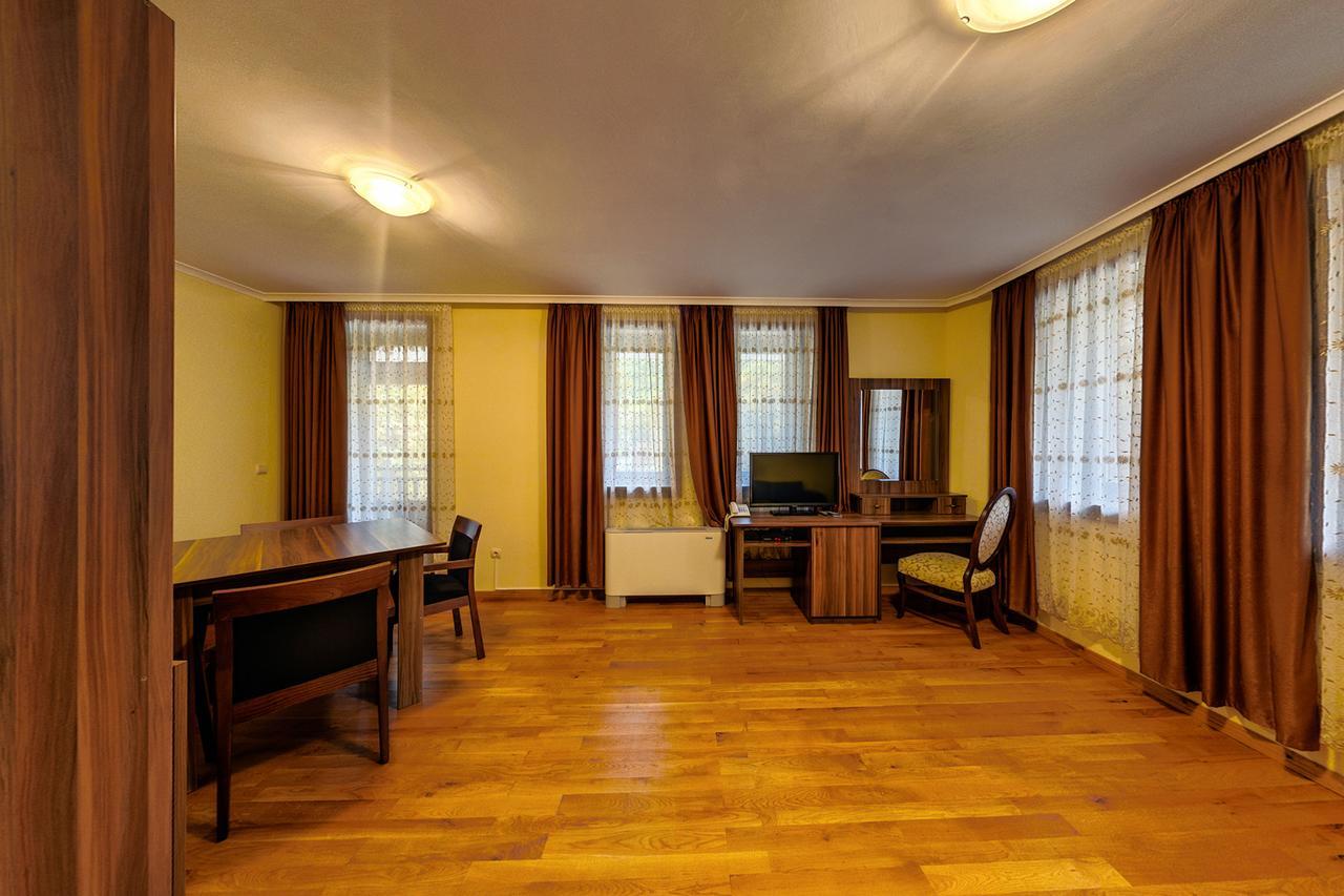 Hotel Rechen Rai Melnik  Extérieur photo